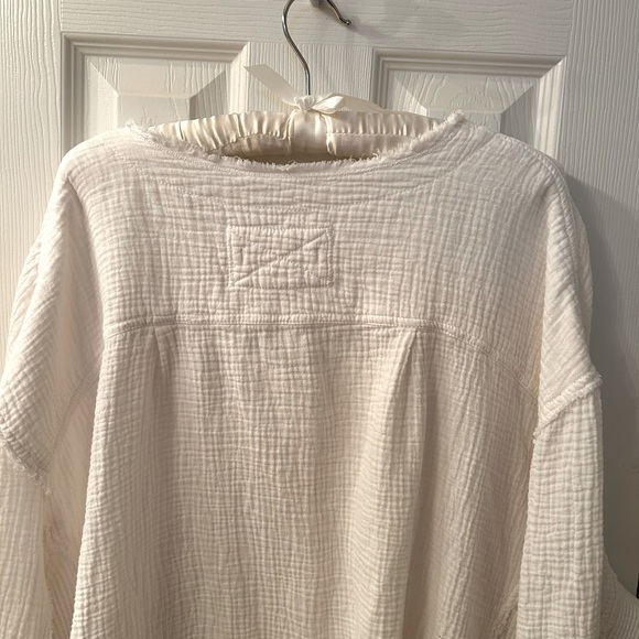 We The Free Back At It Henley - Picture 5 of 5